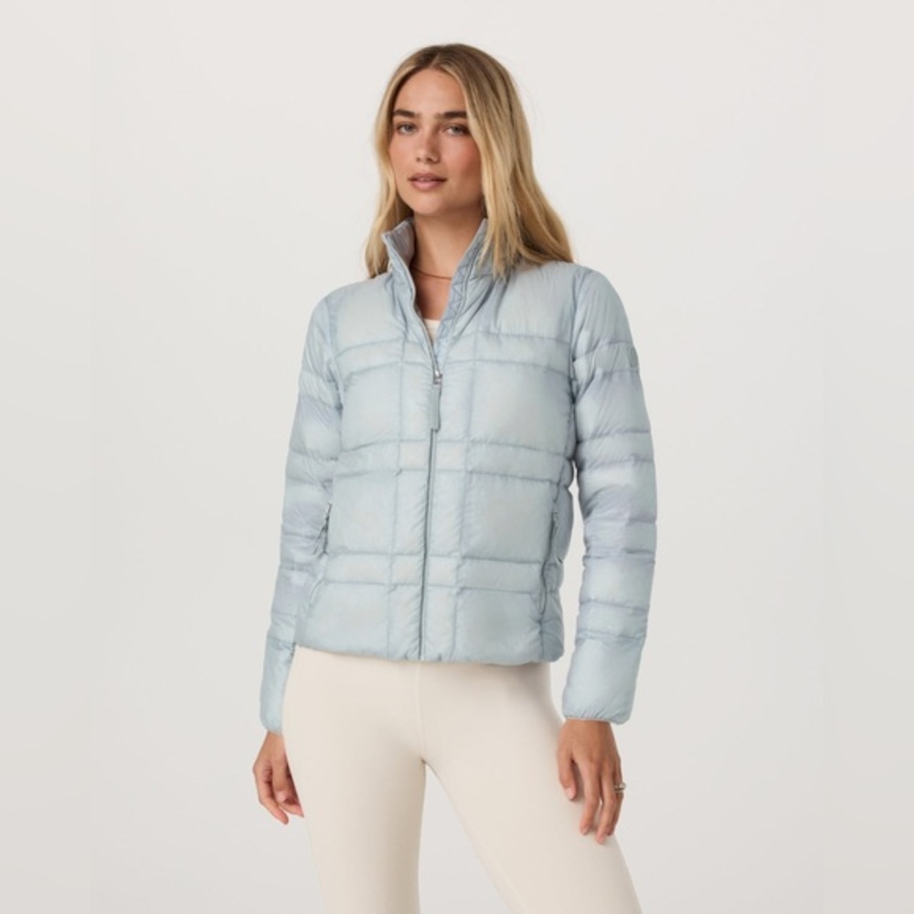 Vuori Coordinate Packable Down Jacket in Blue Haze